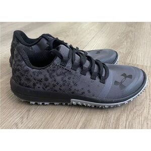 Under Armour Womens Speed Tire Ascent Low Training Shoe Size USA 5.5 NEW